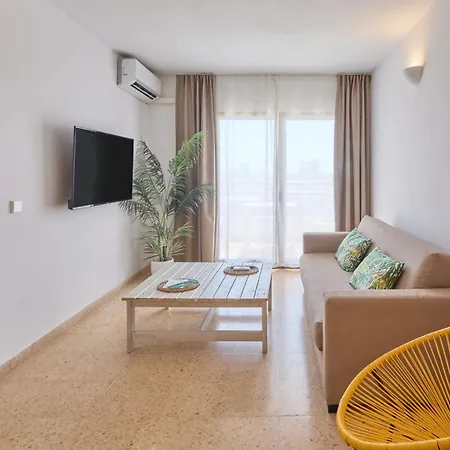 شقة فندقية لوس إيسكونديدوس إيبيثا 3*